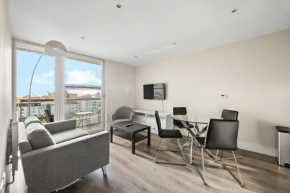 Londwell, Canary Wharf Skyline Balcony Suite